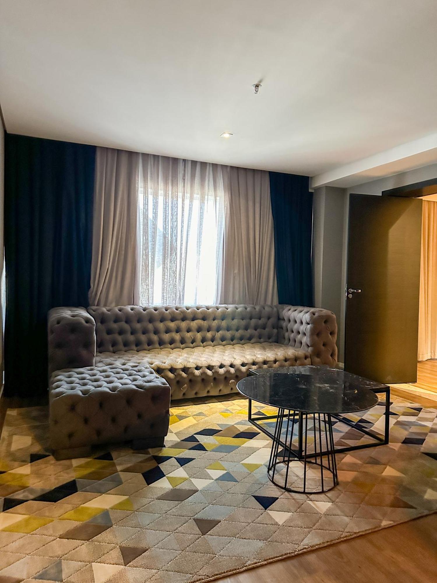 Qs Marista Hotel By Atlas Goiania Exterior photo